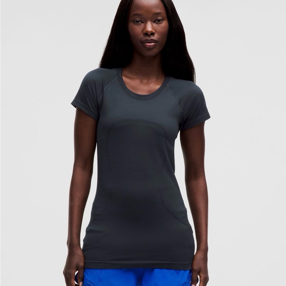 lululemon athletica Black Short Sleeve Tee Swiftly 8